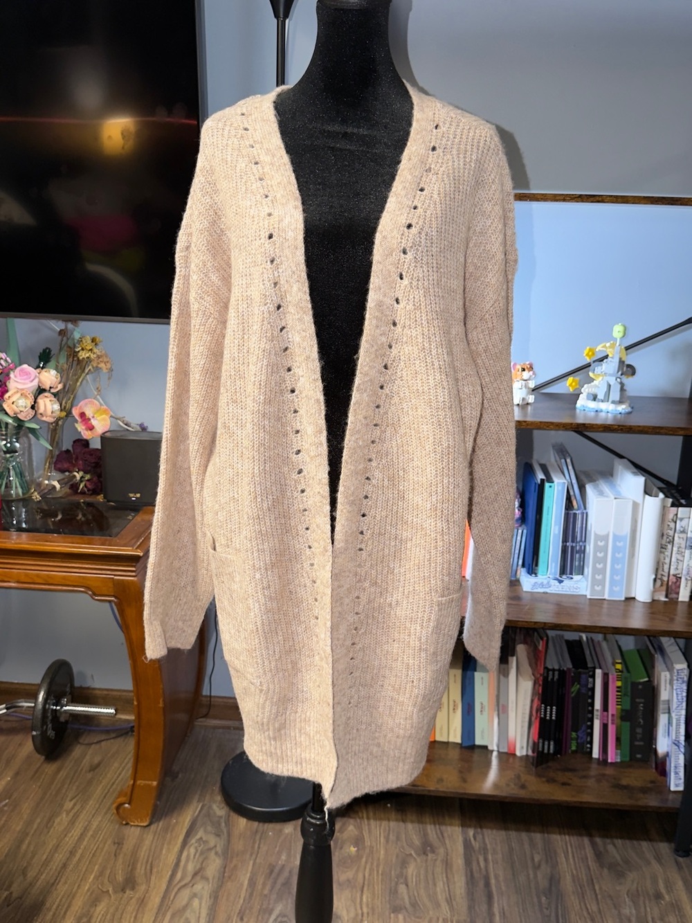 Time and Tru Open-Front Long Cardigan Sweater in Light Beige